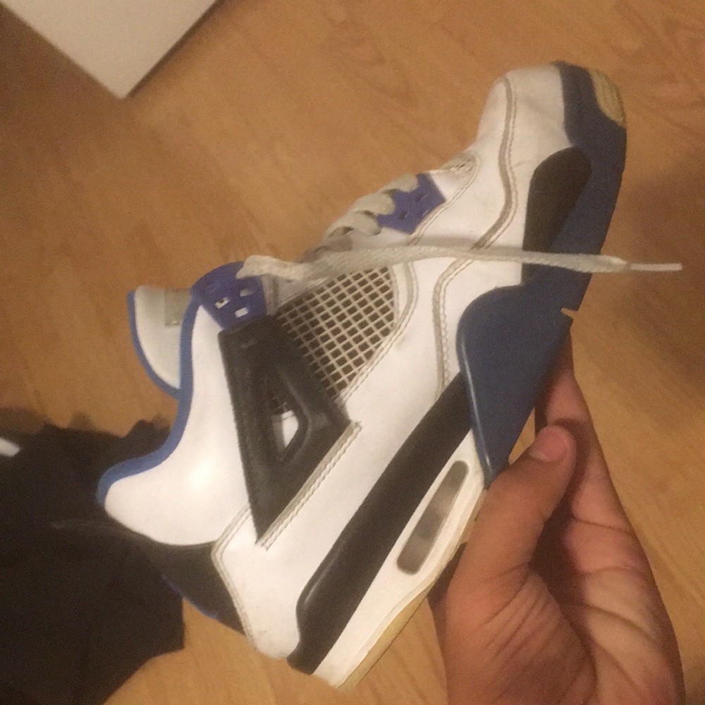 Jordan 4 Motorsport size 6